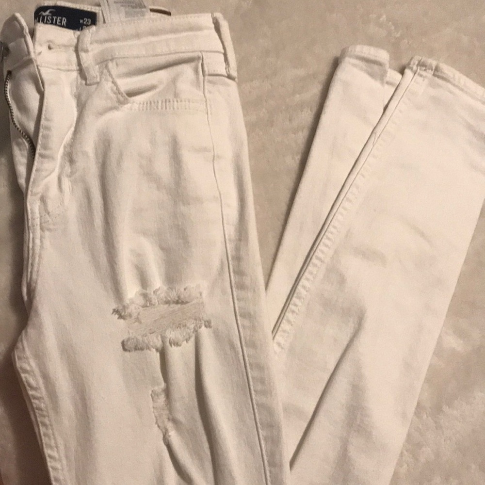 white hollister jeans